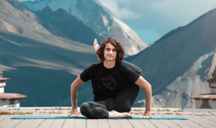 What is the four stages of yoga as a beginner
